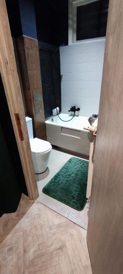 Private Apartament Wroniecka 6 - Parking 포즈난 외부 사진